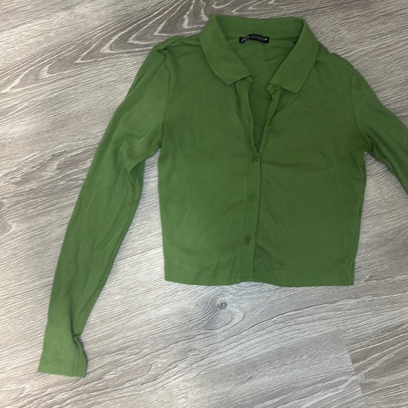 Zara Kelly Green Long Sleeve - Picture 2 of 4
